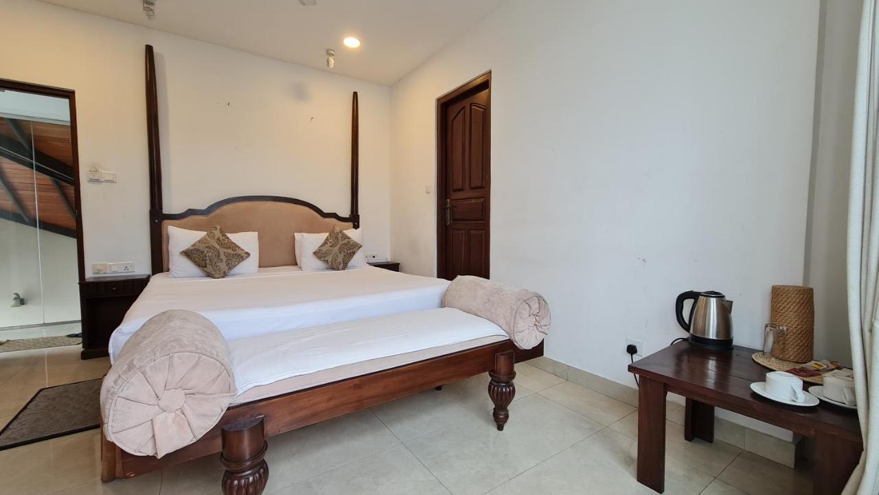 Quick Stop Inn Kandy Luaran gambar