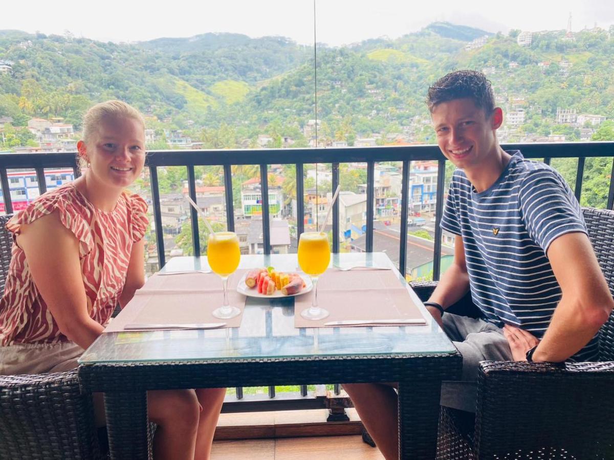Quick Stop Inn Kandy Luaran gambar
