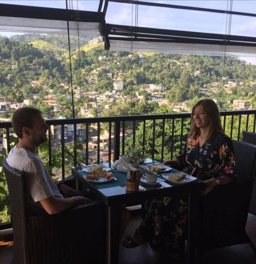 Quick Stop Inn Kandy Luaran gambar
