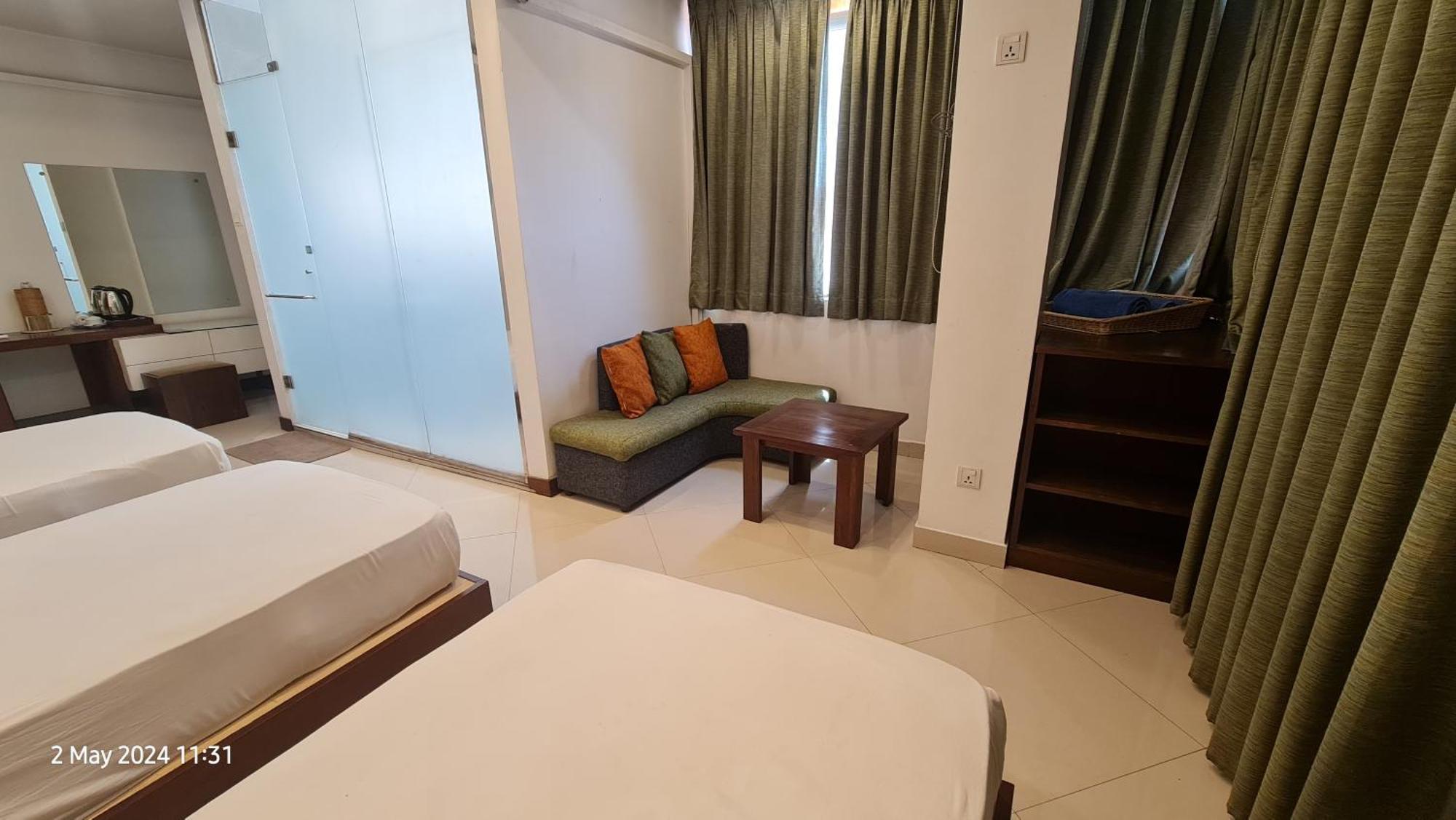Quick Stop Inn Kandy Luaran gambar