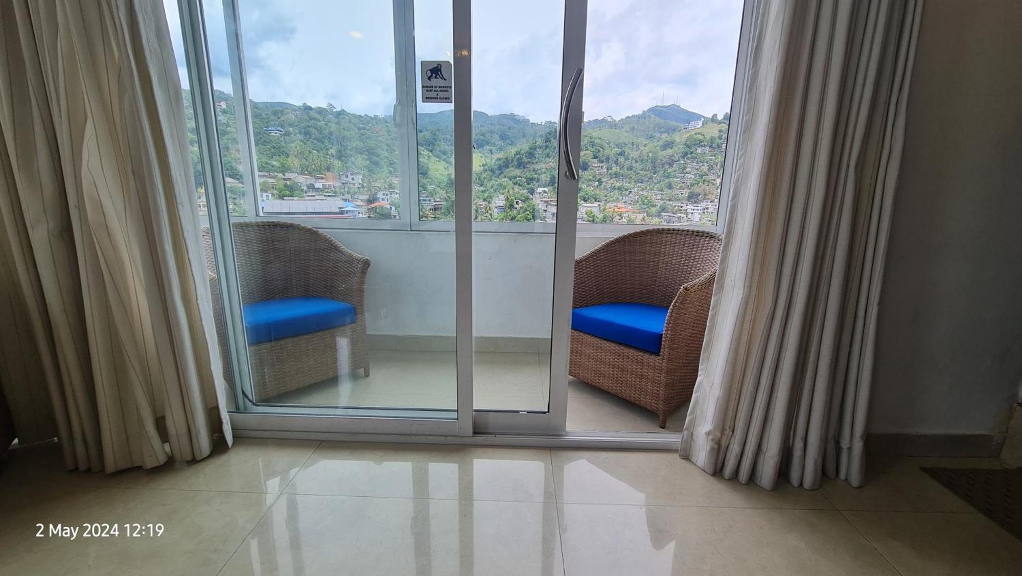 Quick Stop Inn Kandy Luaran gambar